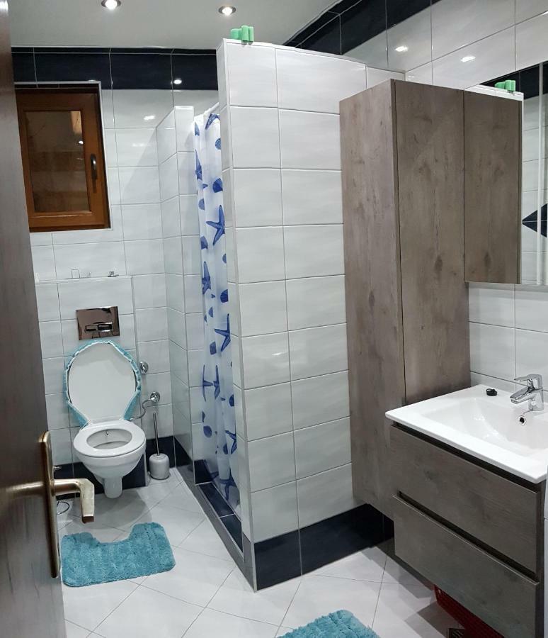 טראווניק Apartment Emina מראה חיצוני תמונה